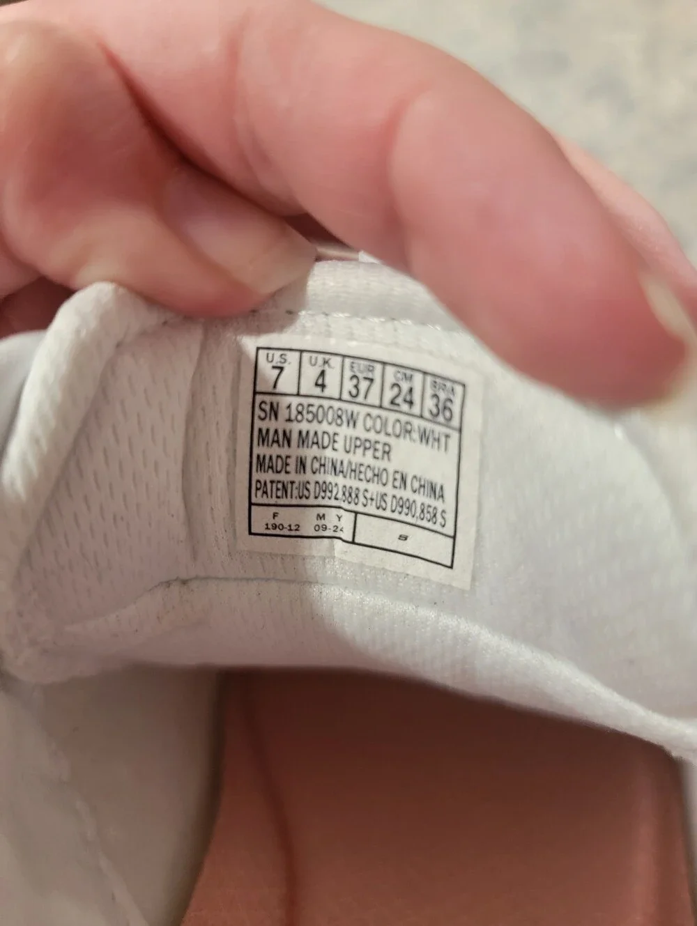 Size 7 WIDE White Skechers Hands Free Slip-In Sneakers - Picture 14 of 15